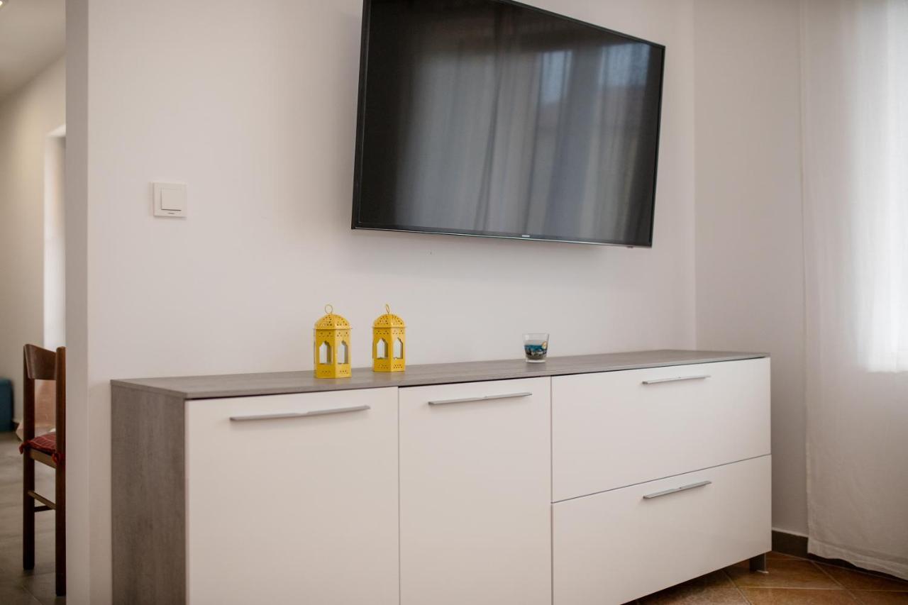 Apartments Gael Lopar Room photo